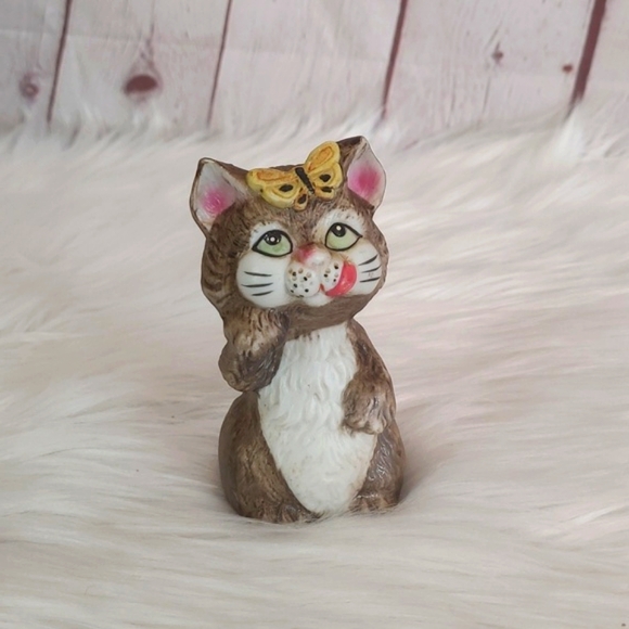 Vintage 70s 4.25" Tall Jasco Critters Cat Kitten Porcelain Bell with Butterfly - Picture 3 of 15